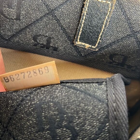 VINTAGE Dooney & Bourke Canvas Signature DB Bucket Leather Trim Bag Purse - Picture 8 of 9